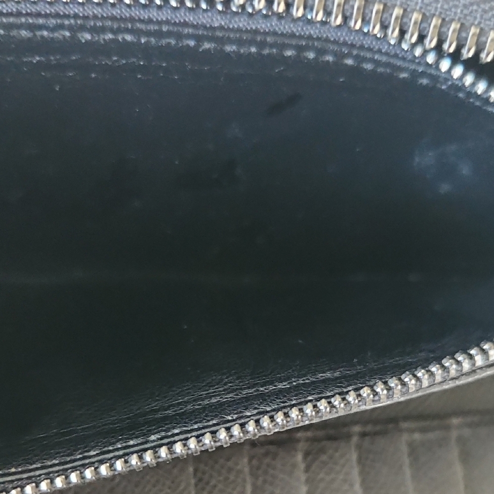 Tod's Long Zip Wallet With Pinstripe. Excellent Condition! Unisexy! - Picture 9 of 11